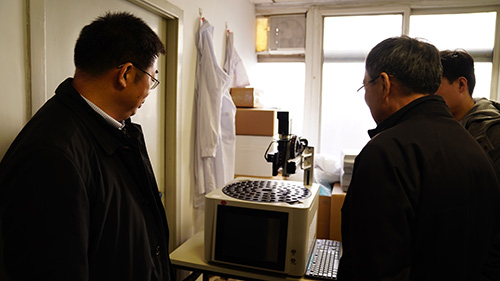 国家粮食局副局长莅临华唯计量视察调研